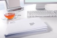 Avery L7159, Etiquettes adresses, Laser, Ultragrip, blanches, 100 pages, 24 per page, 63,5 x 33,9 mm-1
